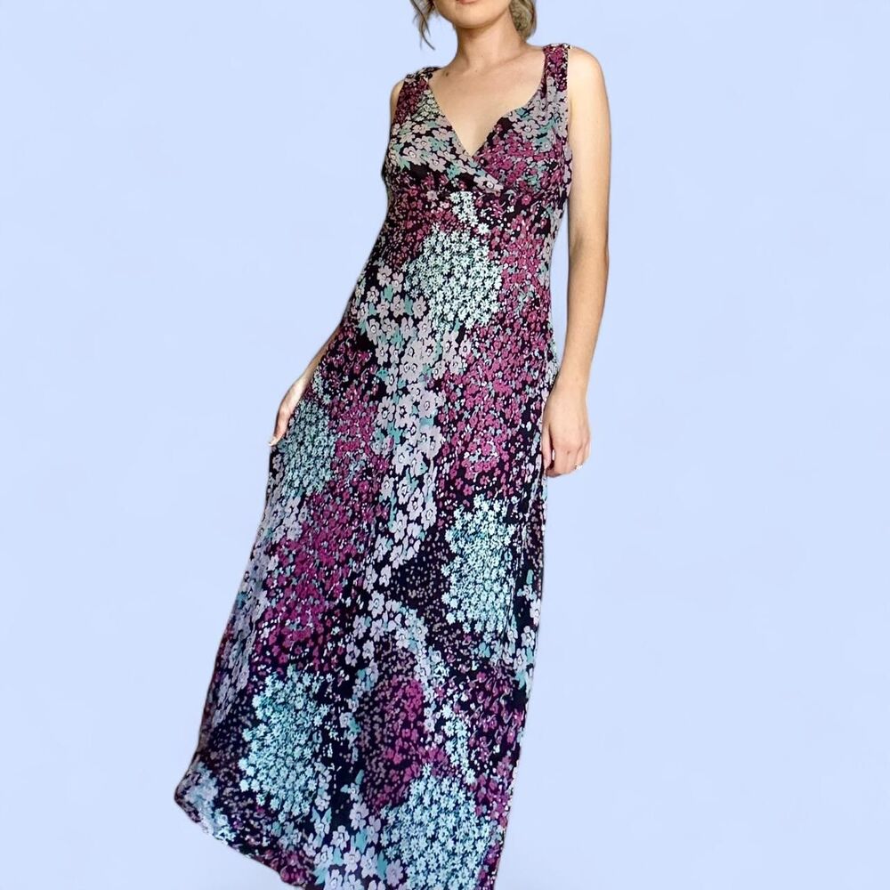 ✨ Y2K Vintage Silk floral Maxi ✨